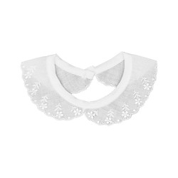 Cuello Bordado Cierre Boton...