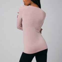 Camiseta mujer manga larga con cuello de pico                         